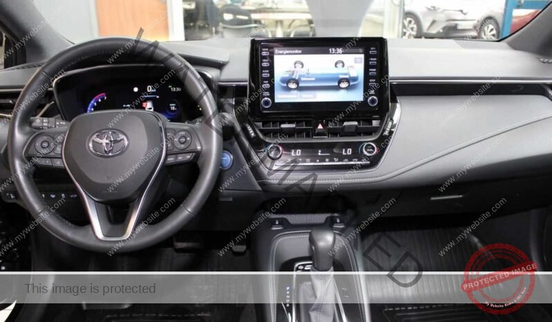 
								Toyota Corolla 1.8 Touring Sports full									