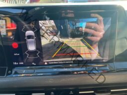 
										Volkswagen Golf GTI full									