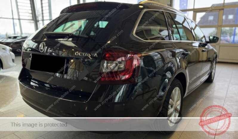 
								Skoda Octavia Combi 2.0 TDI full									