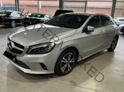 
										Mercedes-Benz Classe A 200 d full									