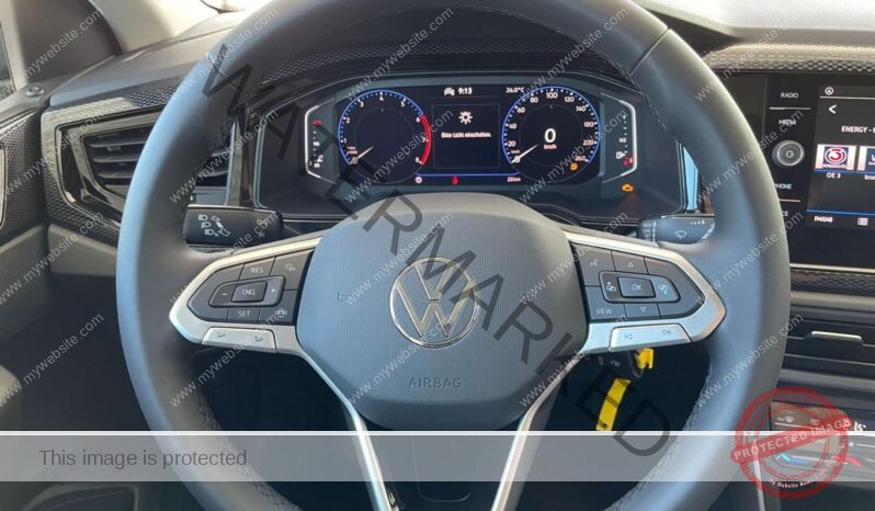 
								Volkswagen Polo TSI full									