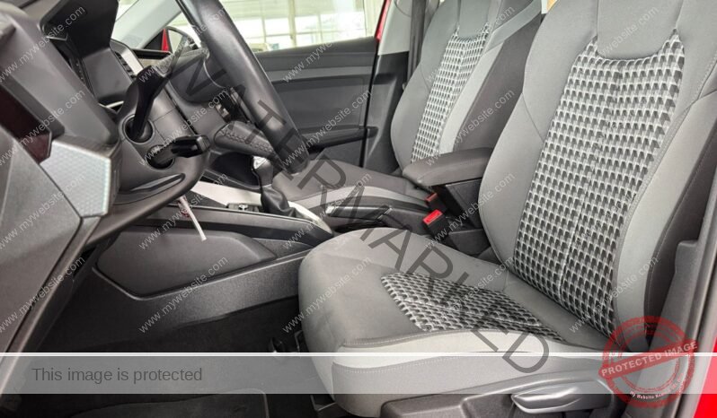 
								Audi A1 30 TFSI Sportback full									