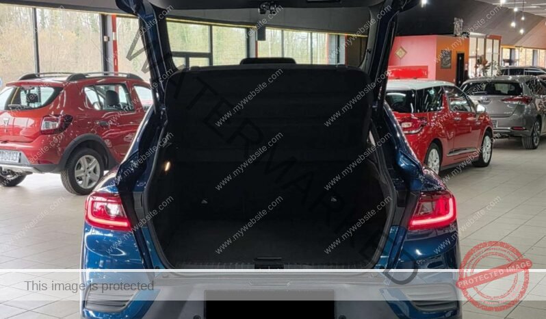 
								Renault Arkana E-Tech full									