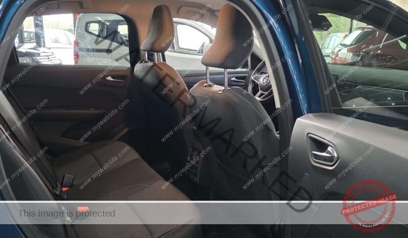
								Renault Arkana E-Tech full									