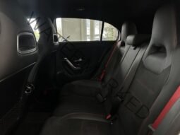 
										Mercedes-Benz A 35 AMG full									