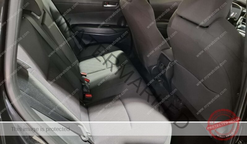 
								Toyota Corolla Cross 2.0 Hybrid full									