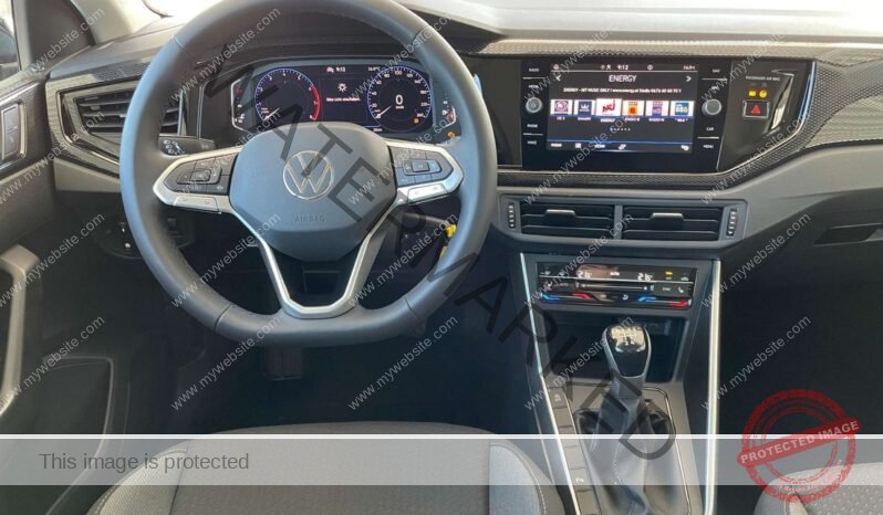
								Volkswagen Polo TSI full									