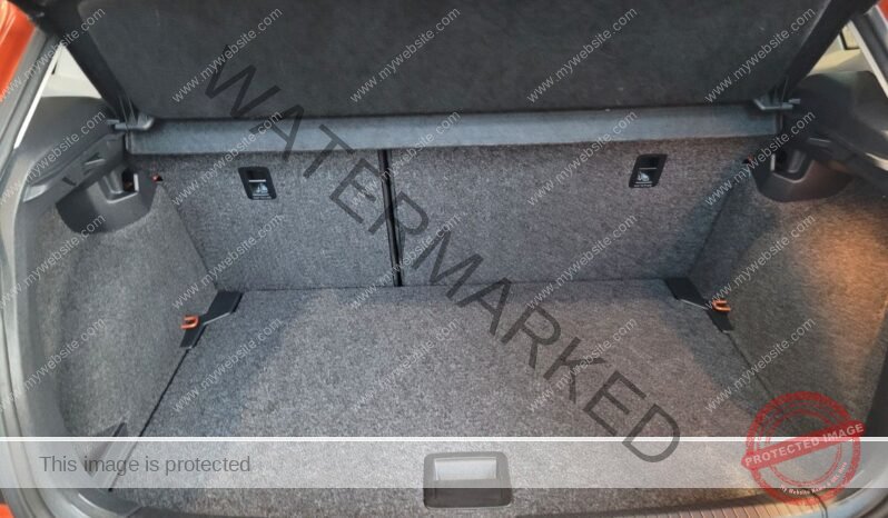 
								Volkswagen Polo 1.6 TDI full									