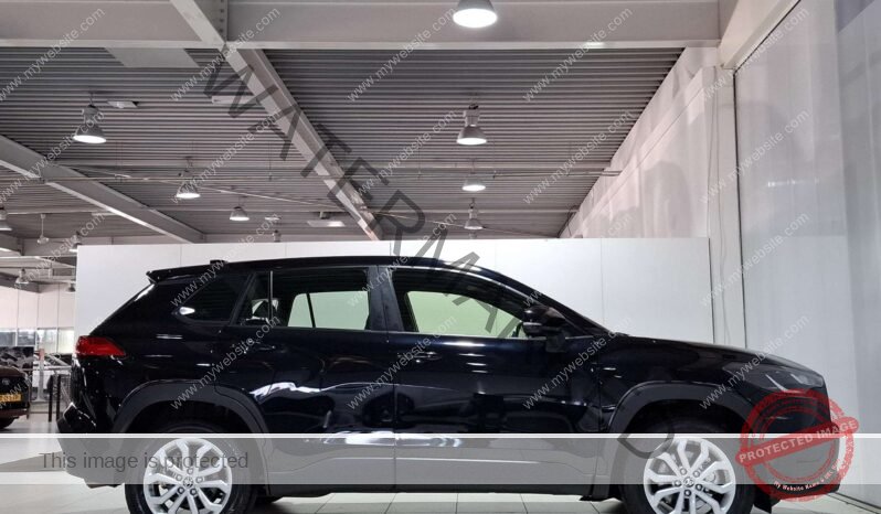 
								Toyota Corolla Cross 2.0 Hybrid full									