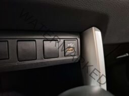 
										Toyota Corolla Cross 2.0 Hybrid full									