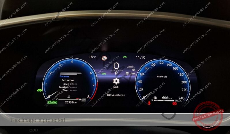
								Toyota Corolla Cross 2.0 Hybrid full									