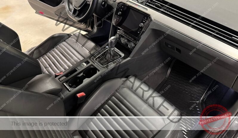 
								Volkswagen Passat Alltrack 2.0 TDI AUT full									