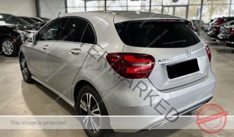 
								Mercedes-Benz Classe A 200 d full									