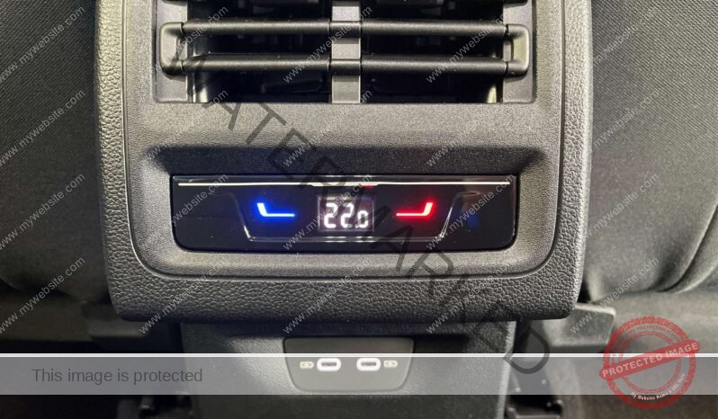 
								Volkswagen Golf 1.5 full									