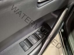 
										Toyota Corolla Cross 2.0 Hybrid full									