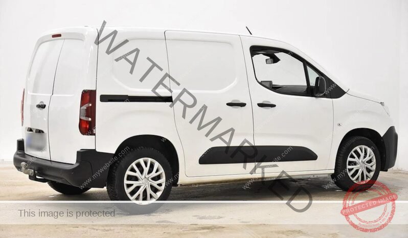 
								Citroën Berlingo Box 1.5 3 places full									