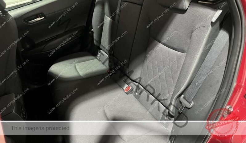 
								Toyota Corolla Cross 2.0 Hybrid full									