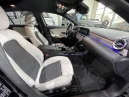 
										Mercedes-Benz Classe A 250 e full									