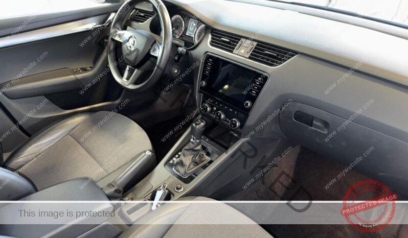 
								Skoda Octavia Combi 2.0 TDI full									
