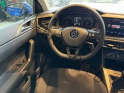 
										Volkswagen Polo full									