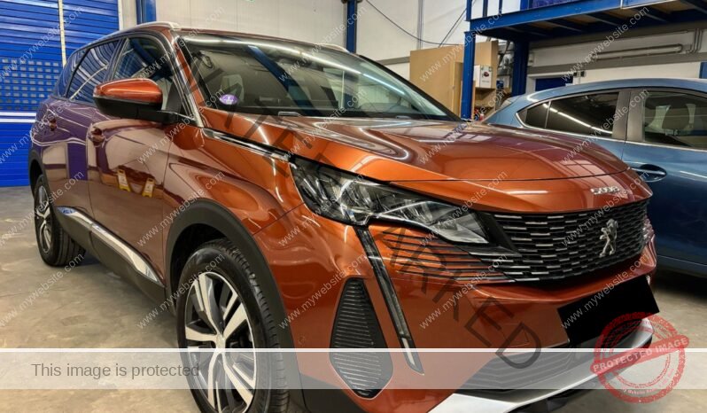 
								Peugeot 5008 full									