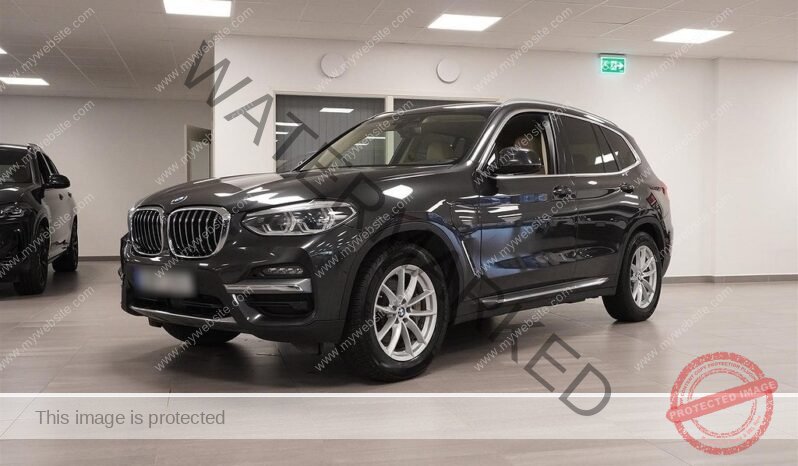 
								BMW X3 xDrive30e xDrive full									