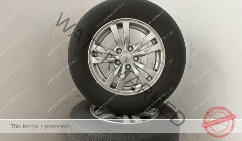 
								Mitsubishi Outlander 2.4 Hybride rechargeable 4WD full									