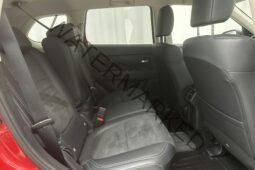 
										Mitsubishi Outlander 2.4 Hybride rechargeable 4WD full									
