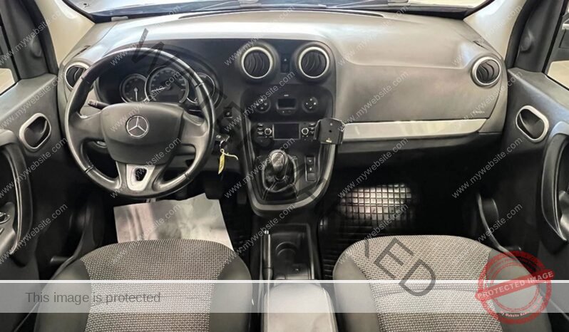 
								Mercedes-Benz Citan 111 CDI full									