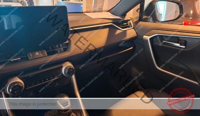 
								Suzuki Across 2.5 Plug-In Hybrid full									
