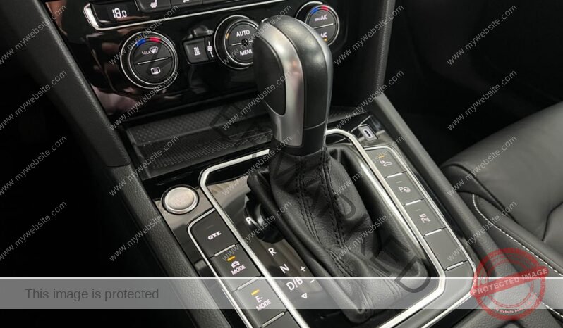 
								Volkswagen Passat 1.4 TSI GTE full									