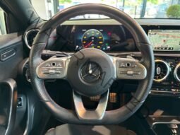 
										Mercedes-Benz Classe A 200 AMG LIMOUSINE PANO full									