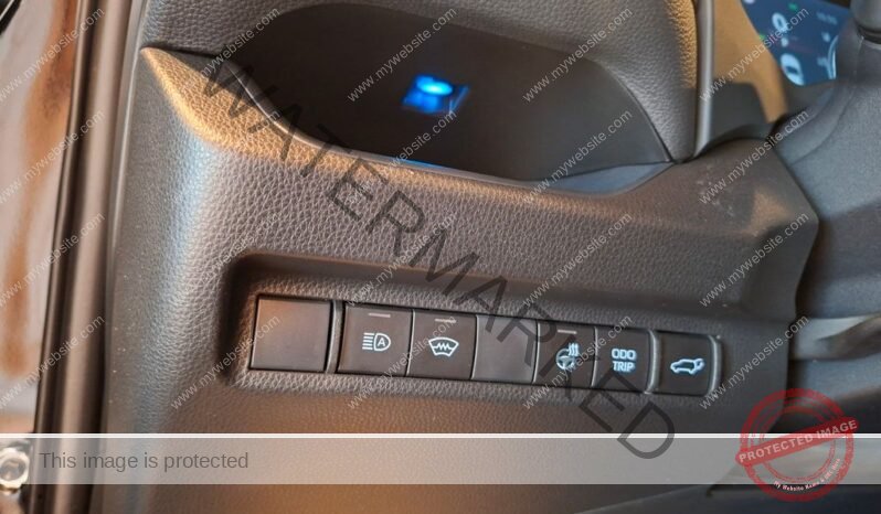 
								Suzuki Across 2.5 Plug-In Hybrid full									