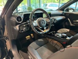 
										Mercedes-Benz Classe A 200 AMG LIMOUSINE PANO full									