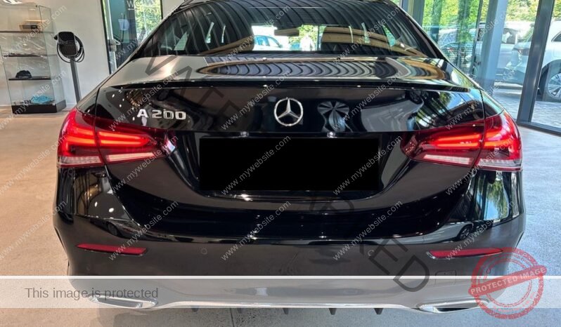 
								Mercedes-Benz Classe A 200 AMG LIMOUSINE PANO full									